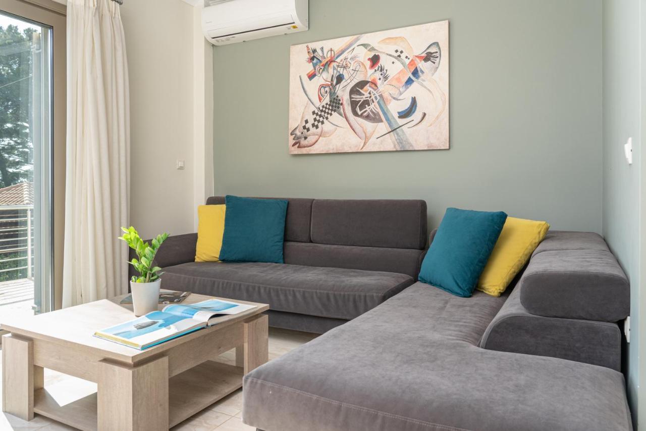 Lourdas Bay View Simotata Exterior photo